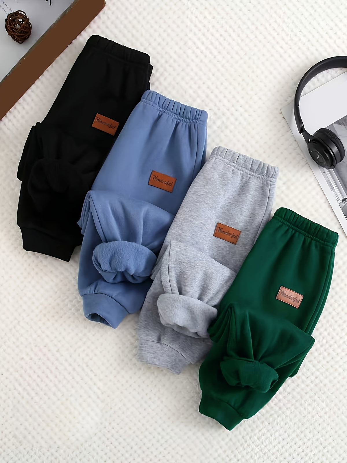 Lot 4 pantalons