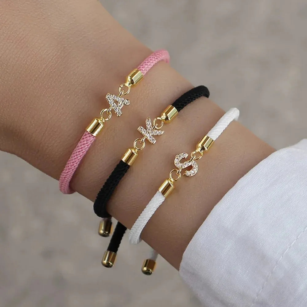 Bracciale Iniziale Aurévia — Lettera con Cuore su Cordino Regolabile