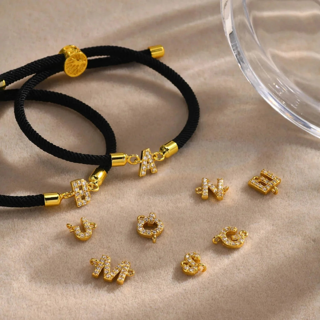 Bracciale Iniziale Aurévia — Lettera con Cuore su Cordino Regolabile