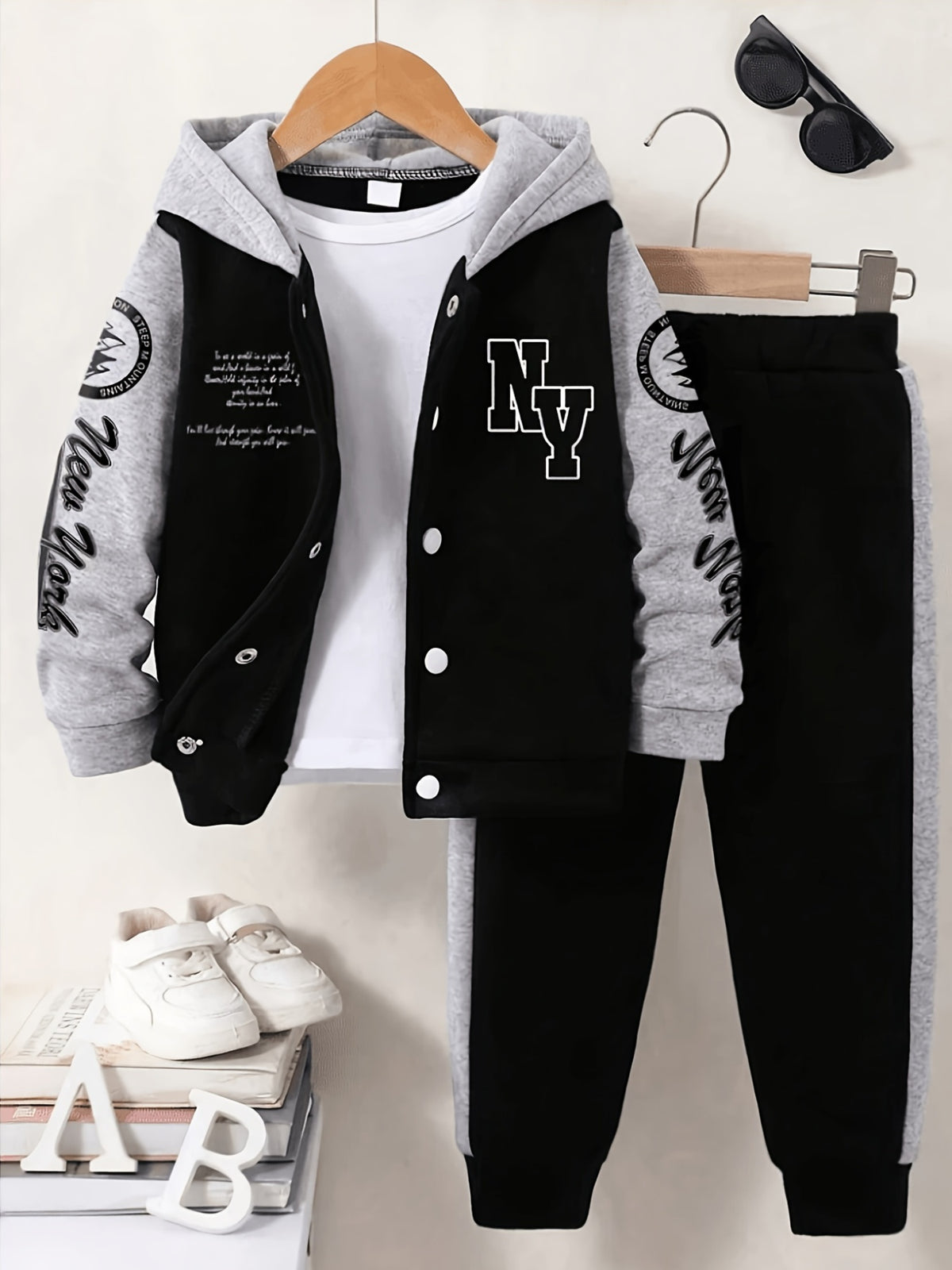 Ensemble baseball garçon